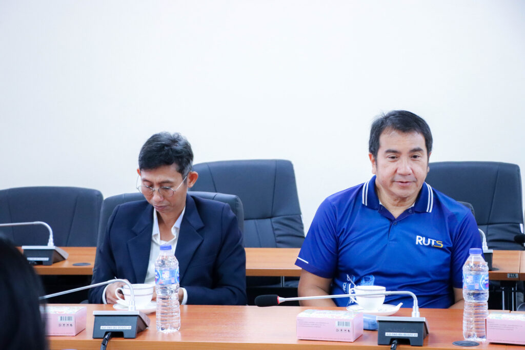 คณะศิลปศาสตร์ มทร.ศรีวิชัย ลงนาม MOU บริษัท เลตรัง ไดฟ์วิ่ง จำกัด มุ่งสร้างโอกาสทางอาชีพให้แก่นักศึกษา - มทร.ศรีวิชัย (RMUTSV)
